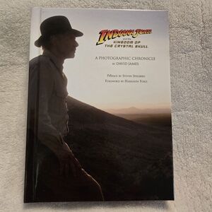 Indiana Jones & the Kingdom of the Chrystal Skull Photographic Chronicle & 3 DVD